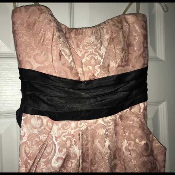 Fancy Pink and Black Strapless Dress with pockets - Picture 4 of 7